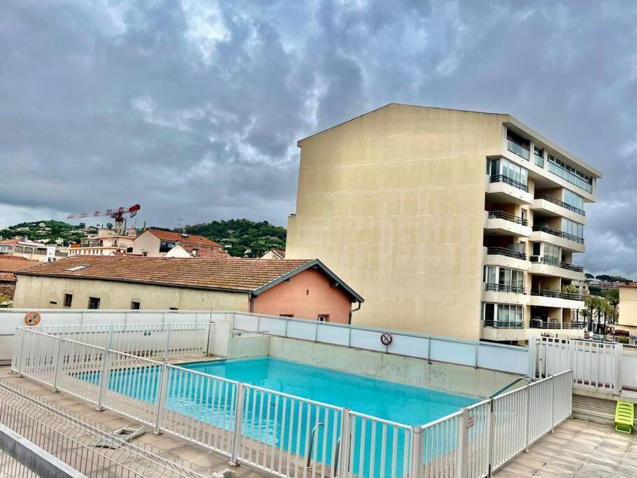 L'Eburneen Yourhosthelper Apartment Cannes Exterior photo